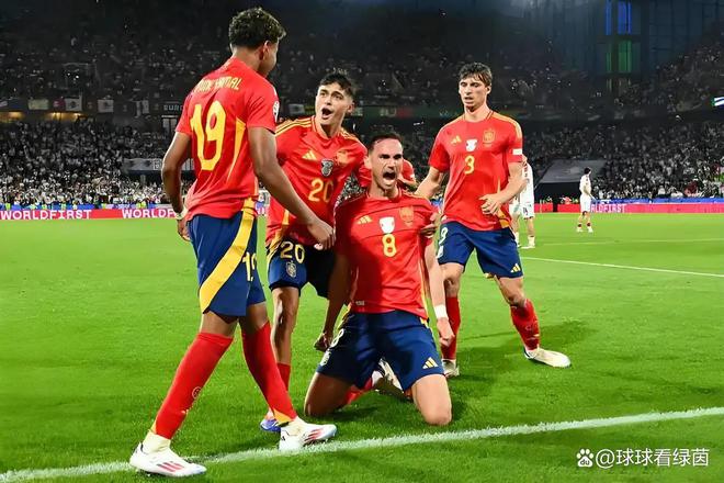 关于无人能挡！欧国联赛强强对话，双方互不相让的信息