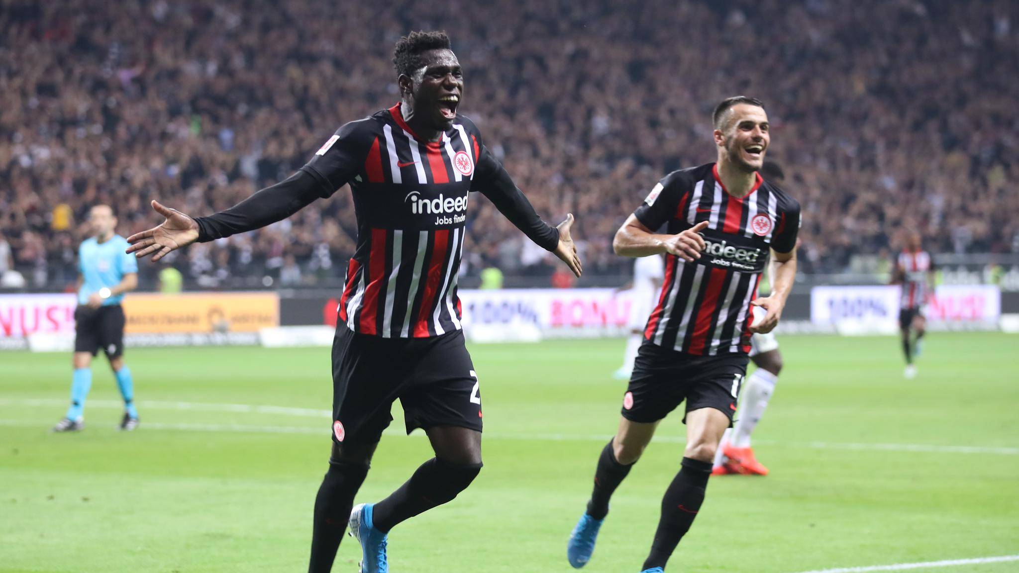 开云下载-法兰克福主场失利，连胜纪录告终