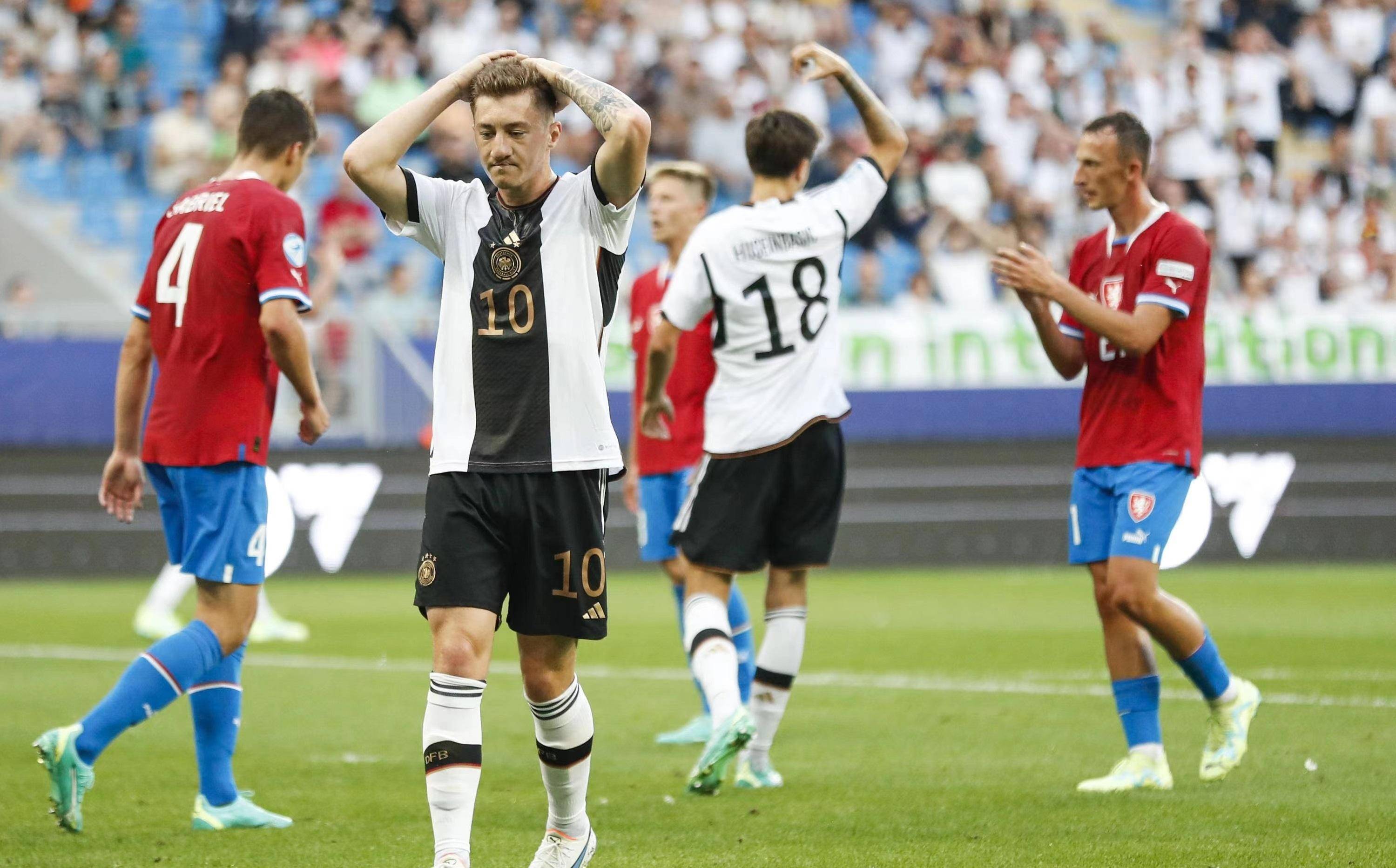 英格兰国家队表现出色，获得晋级欧洲杯资格的简单介绍