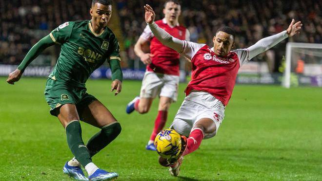 斯旺西城主场战平普雷斯顿，球队失球数暴增，夏季引援任务紧迫的简单介绍