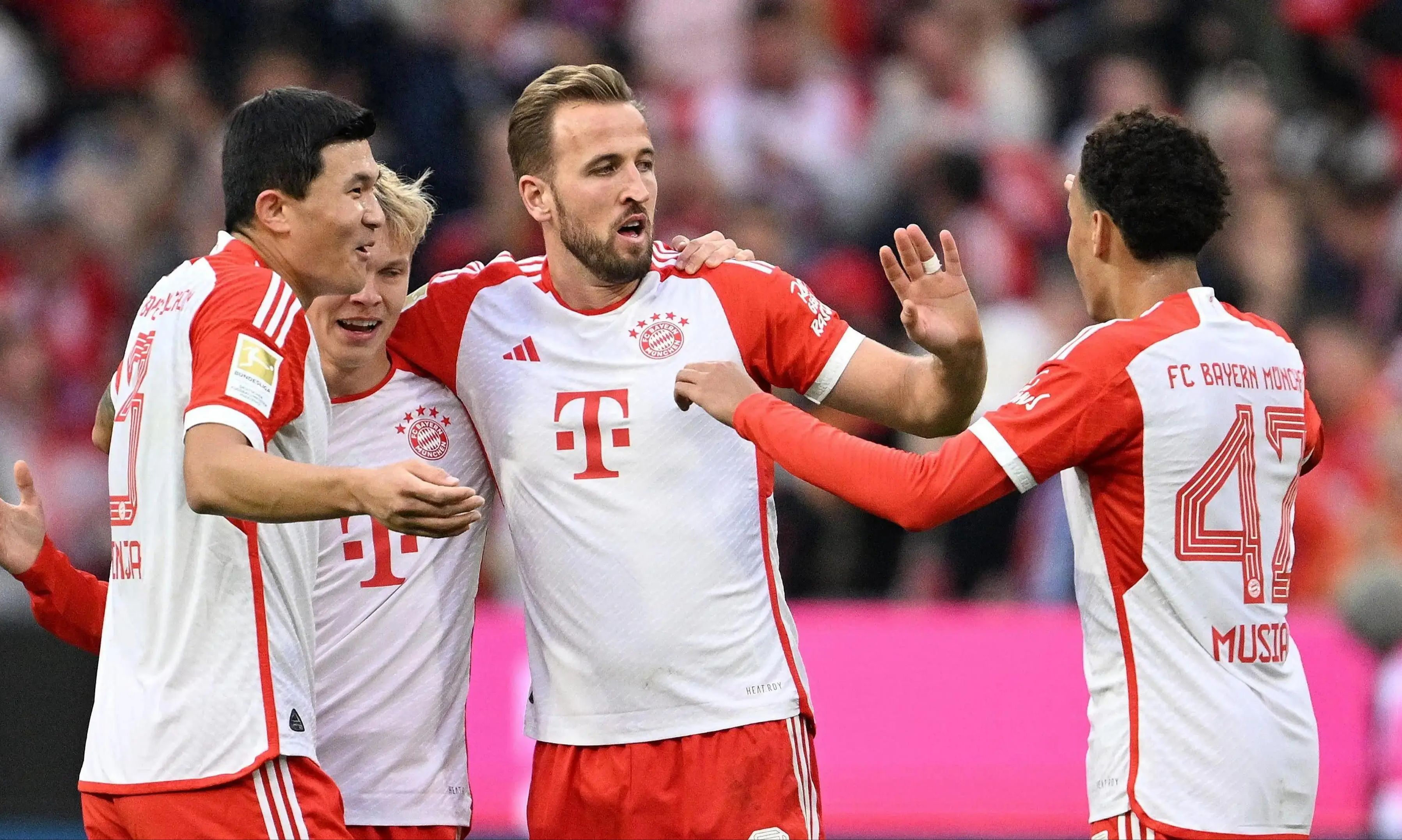 西班牙巴塞罗那力克德国拜仁，晋级半决赛