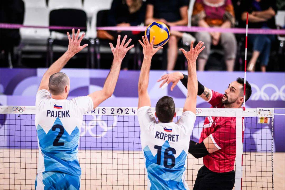 开云体育登录-斯洛文尼亚取得宝贵胜利，小组晋级形势一片大好