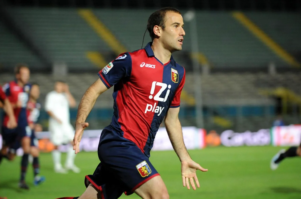 包含帕尔马主场力克热那亚，终结连败的词条