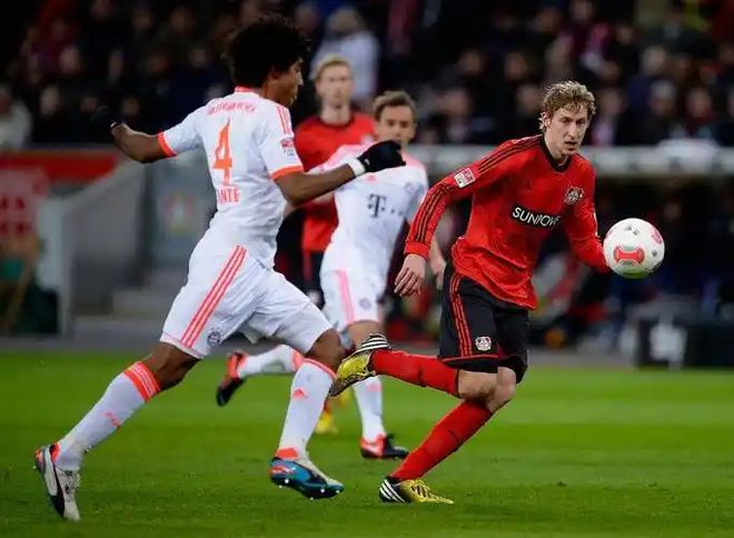 开云平台-关于阿贾克斯力克巴萨，小组出线希望大增的信息