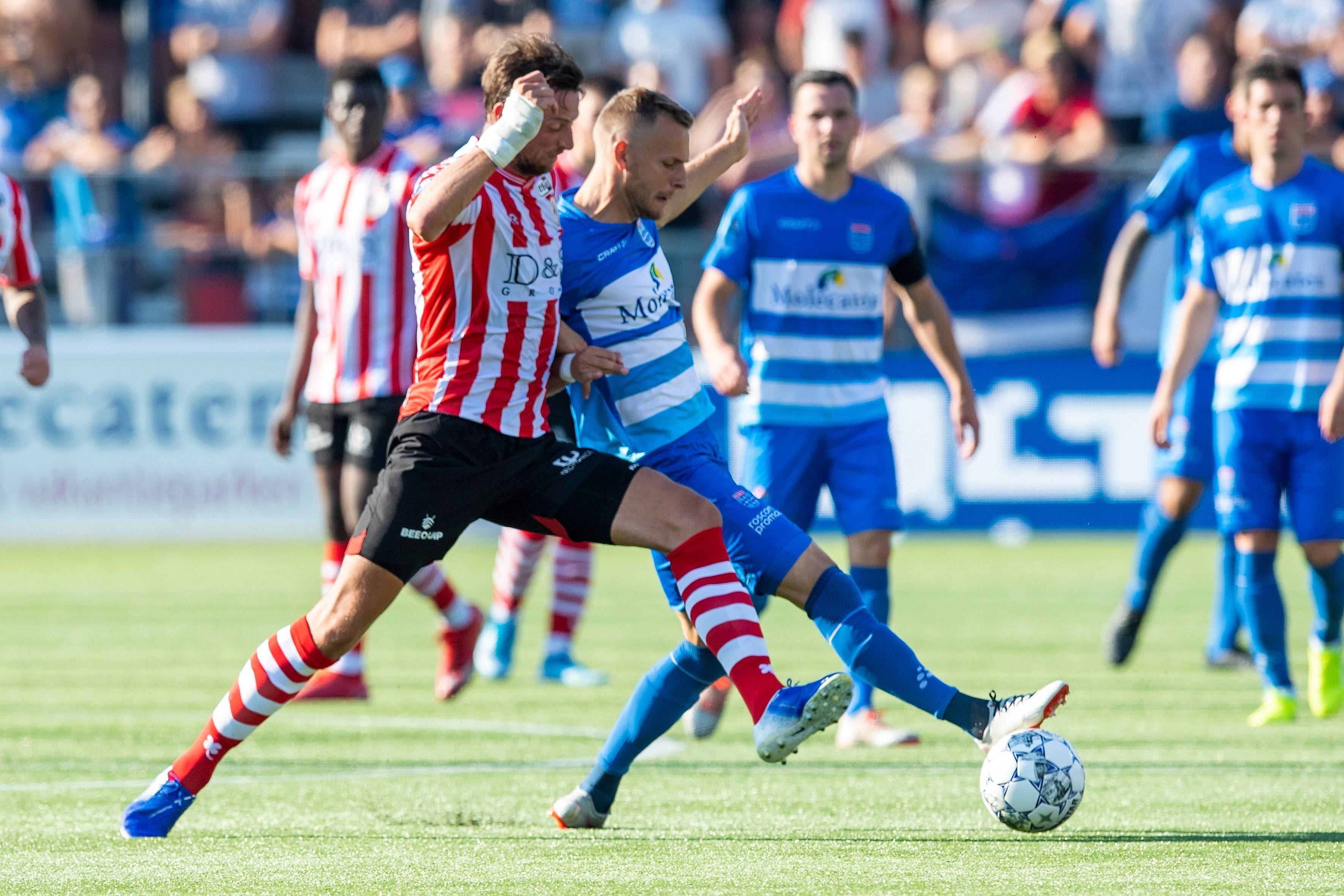 开云体育官方网站-斯洛文尼亚球员在国际比赛中登场