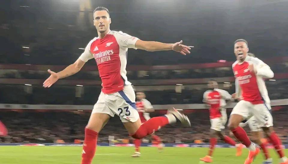 开云体育APP下载-阿森纳惨败西汉姆：温格执教生涯最惨烈失利的简单介绍