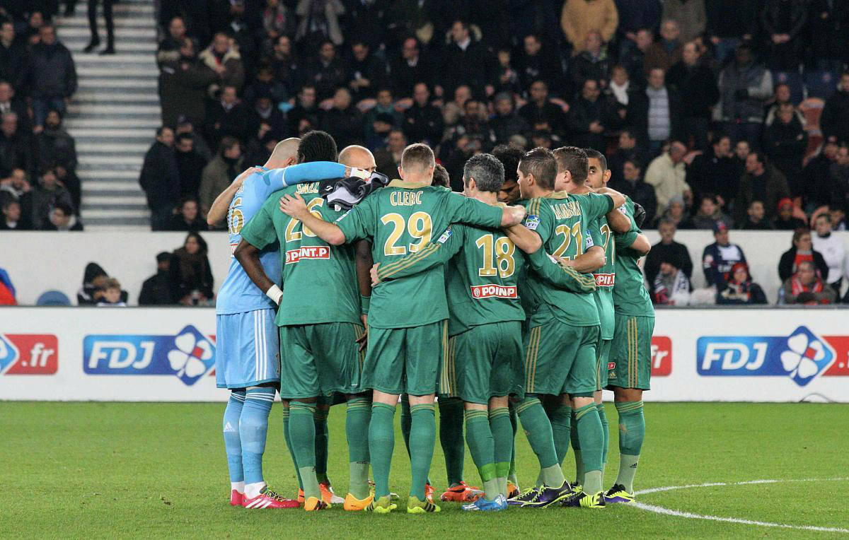 关于圣埃蒂安主场险胜，成功晋级的信息