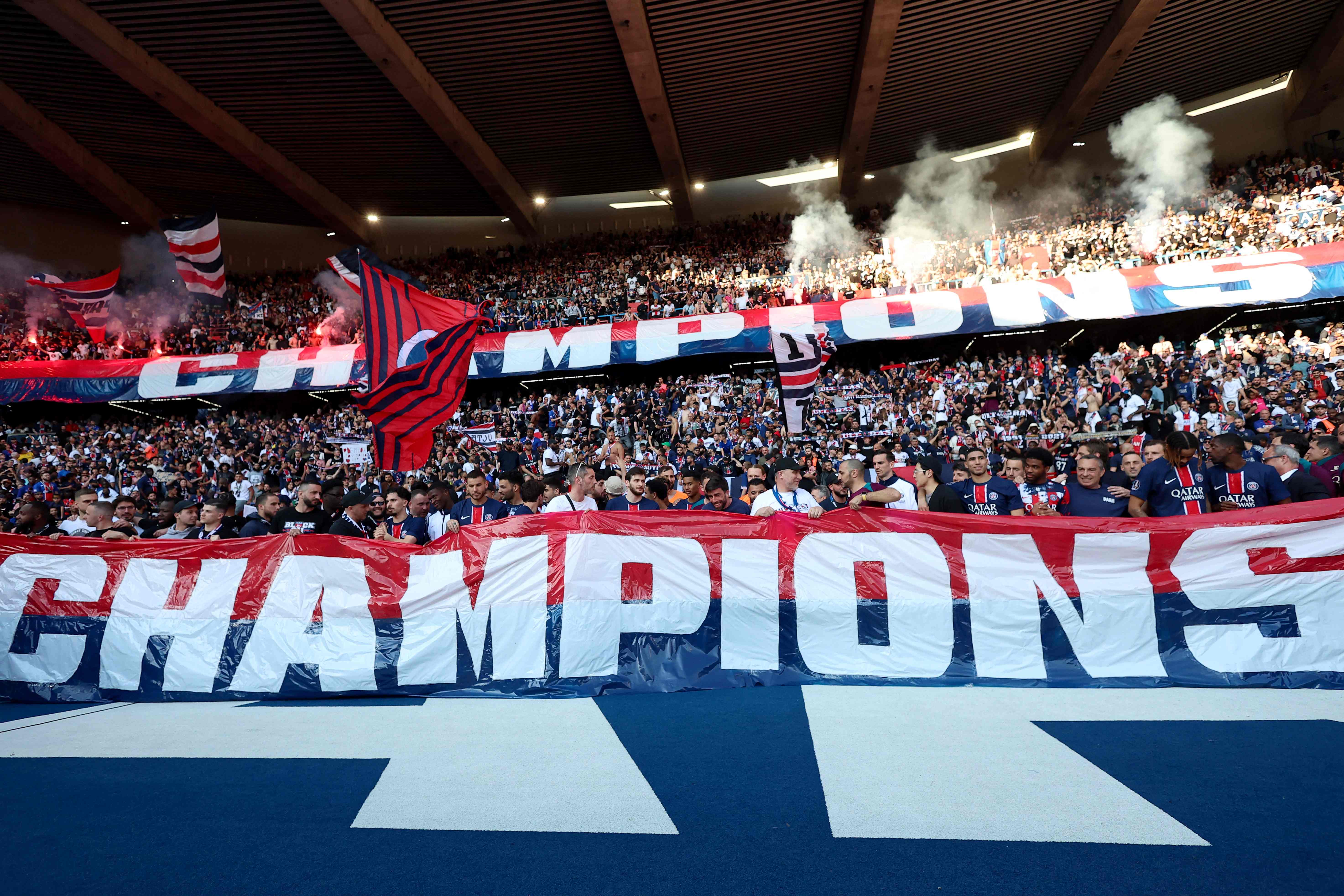 巴黎圣日耳曼客场告捷