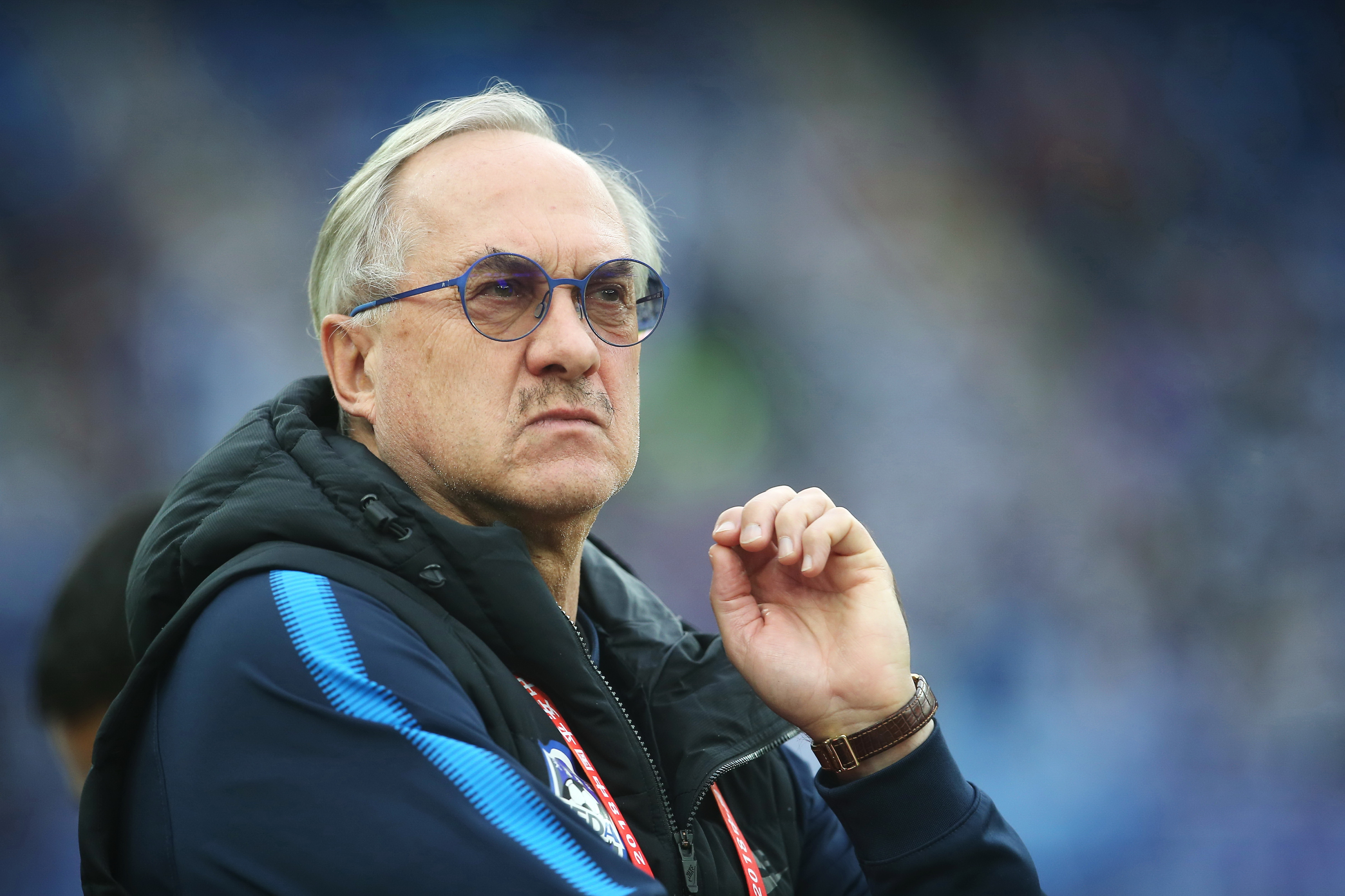 逆境中的甘冈，球队团结争取保级努力