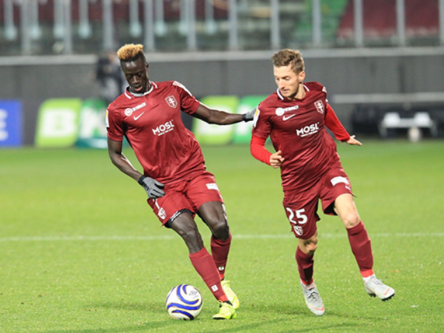 梅斯队在对阵勒阿弗尔队的比赛中获胜