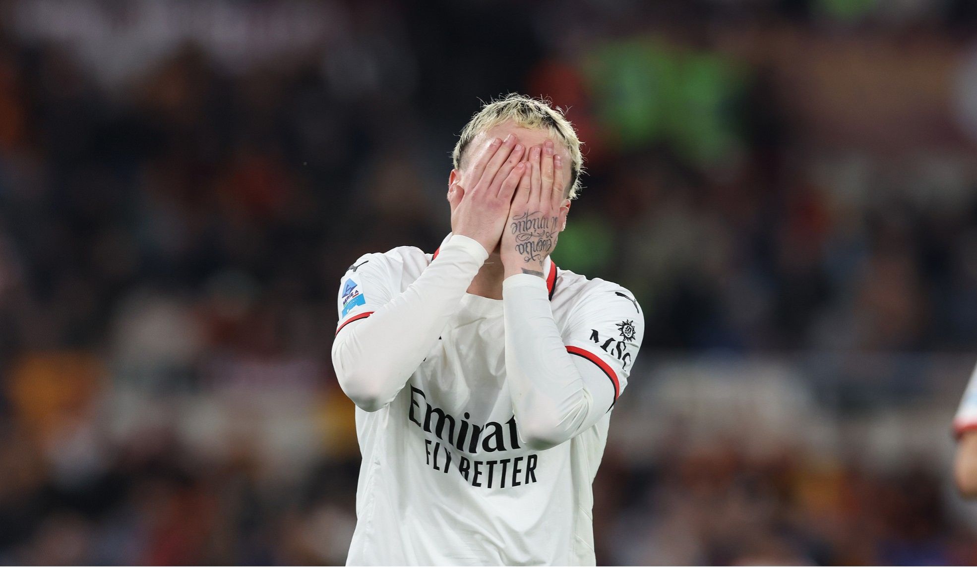 开云APP-关于AC米兰客场憾败，欧洲赛场存疑的信息