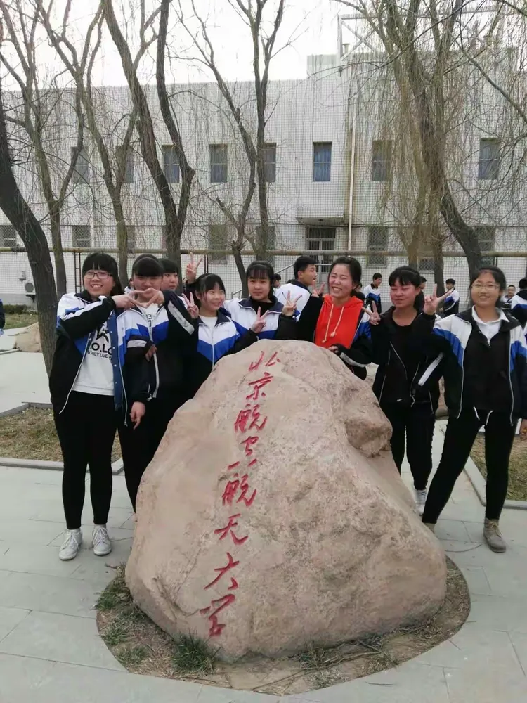 开云平台-关于各路高手实力碰撞，湖北队凭实力走向胜利的信息