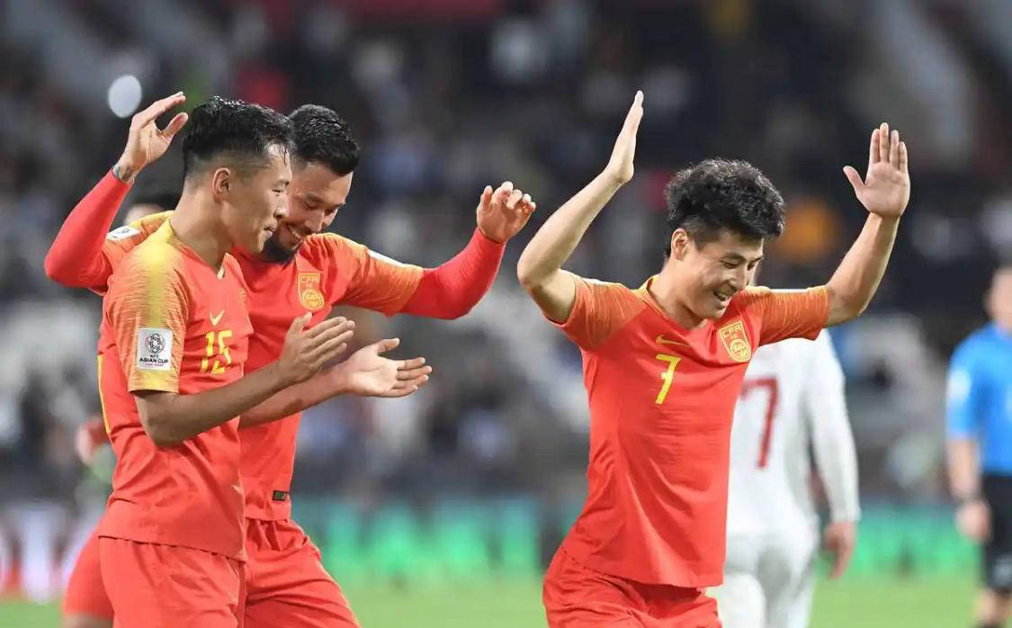 开云体育下载-首发登场的年轻球员展现出巨大潜力的简单介绍