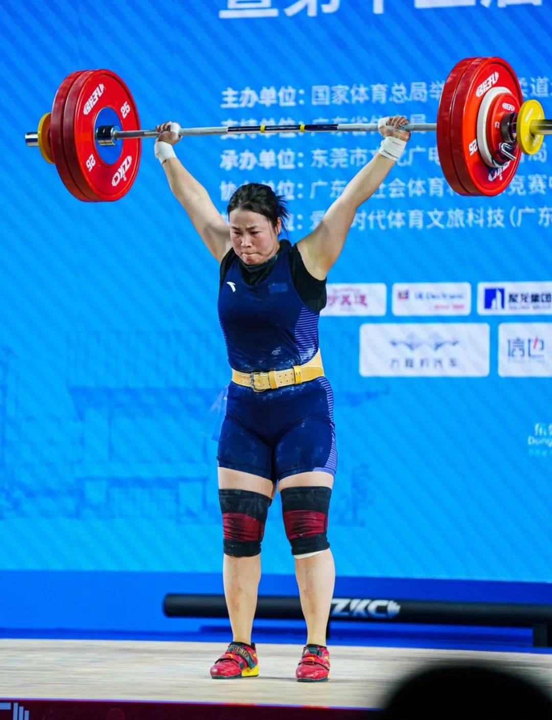 体育界女士们的壮举令人惊艳