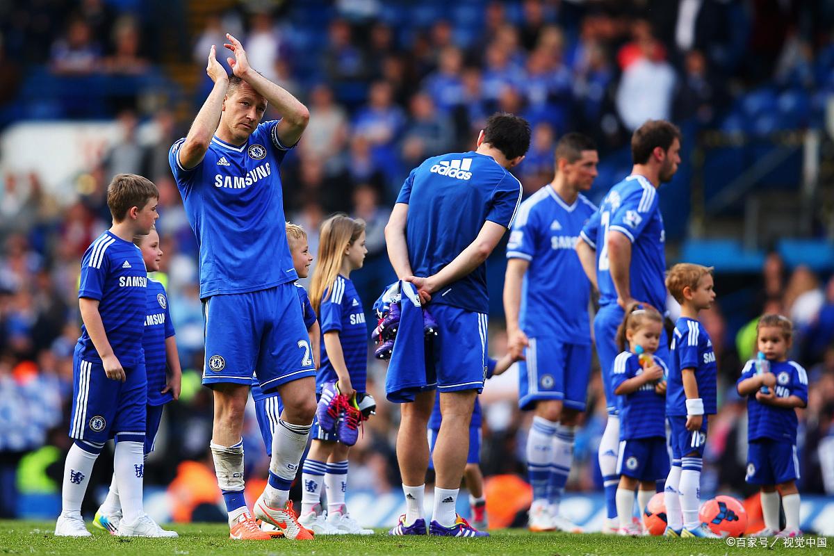 切尔西主场击败热刺，稳固前四位置