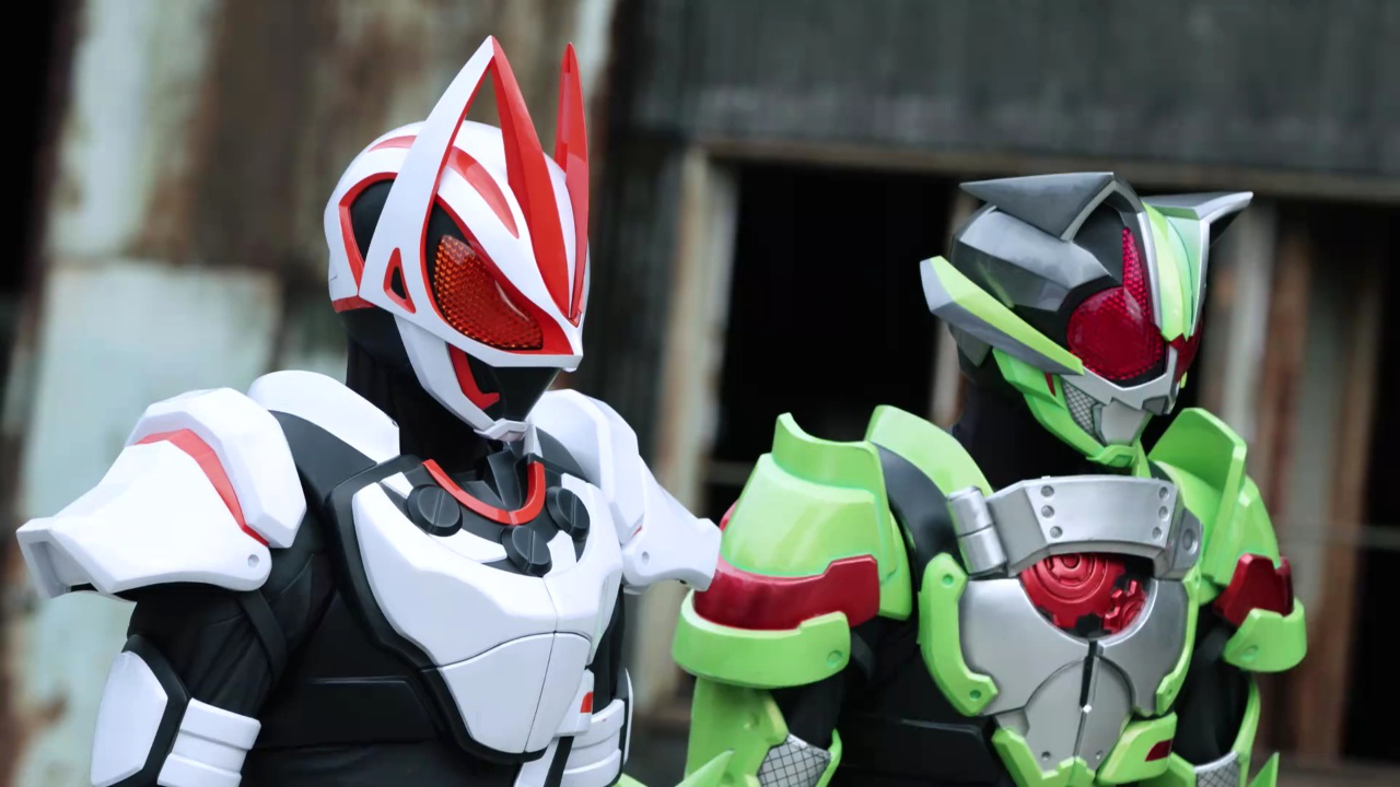 HLE血洗KT，Canyon团战一打五宿敌对决淘汰赛，让粉丝疯狂欢呼的简单介绍