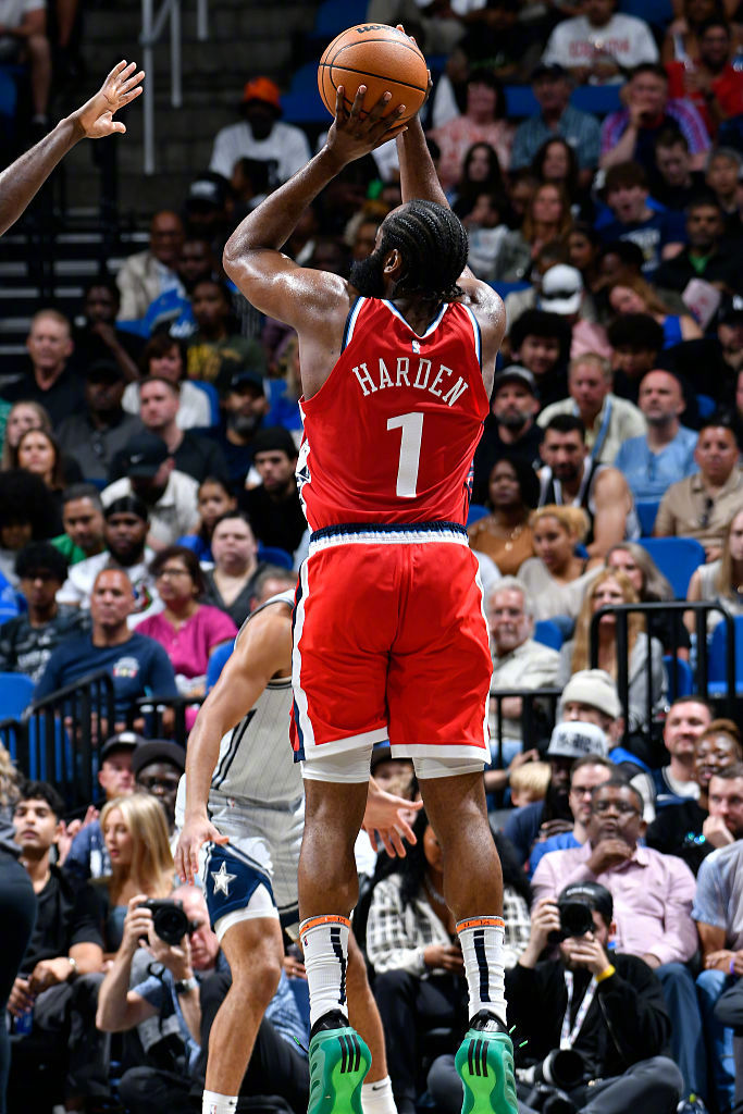 开云体育-包含快船力克太阳，小卡全场28分的词条