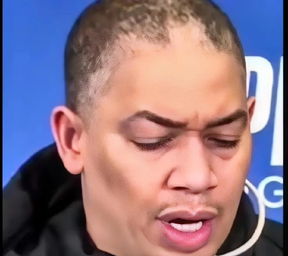 包含豪取20+7！西蒙斯技压伦纳德的词条