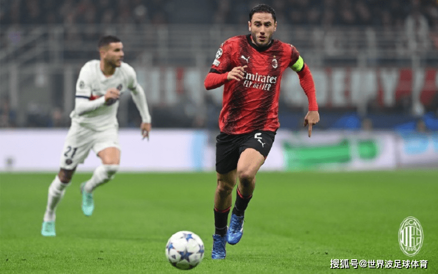 AC米兰客场战胜佛罗伦萨，球员表现稳健的简单介绍
