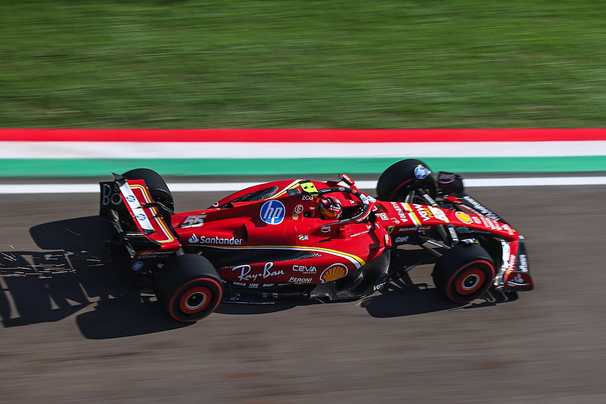 索伯车队逆转法拉利，塞恩斯统治全场的简单介绍