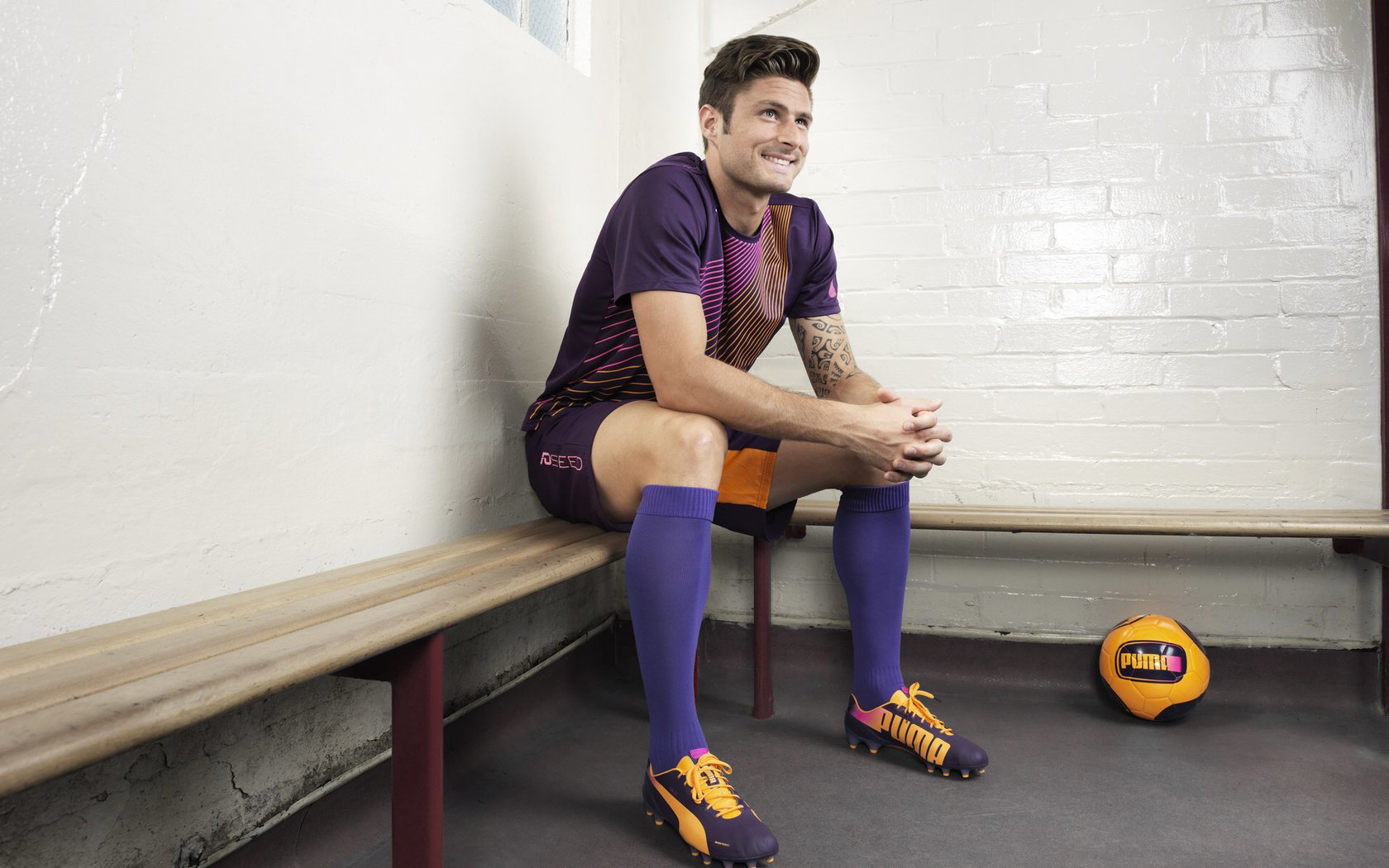 跨界对决，拉什福德统治级数据照亮韩国与贝蒂斯的友谊之夜